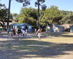 On joue au volley On joue au volley