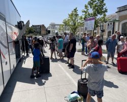 Les enfants au retour en gare de Libourne Les enfants au retour en gare de Libourne